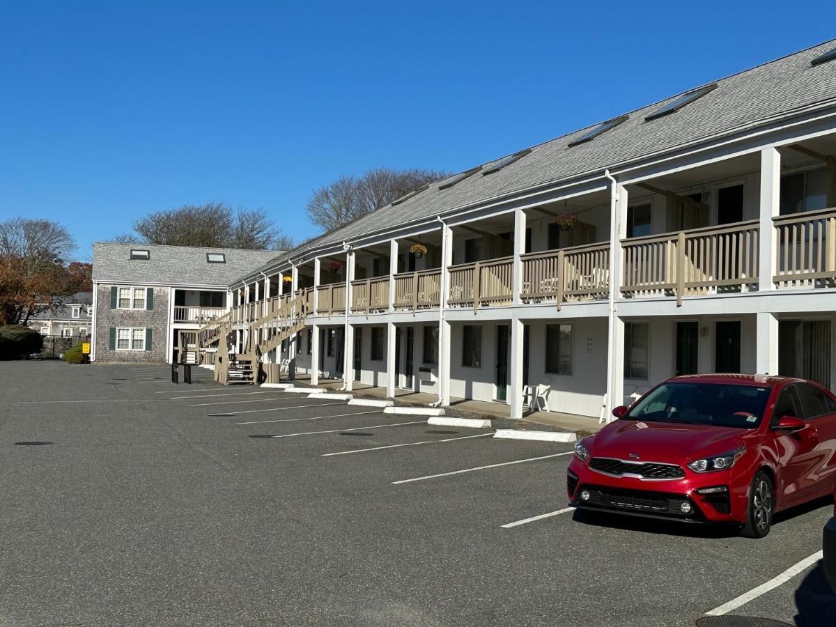Harwichport Resort Club Harwich Port Exteriör bild
